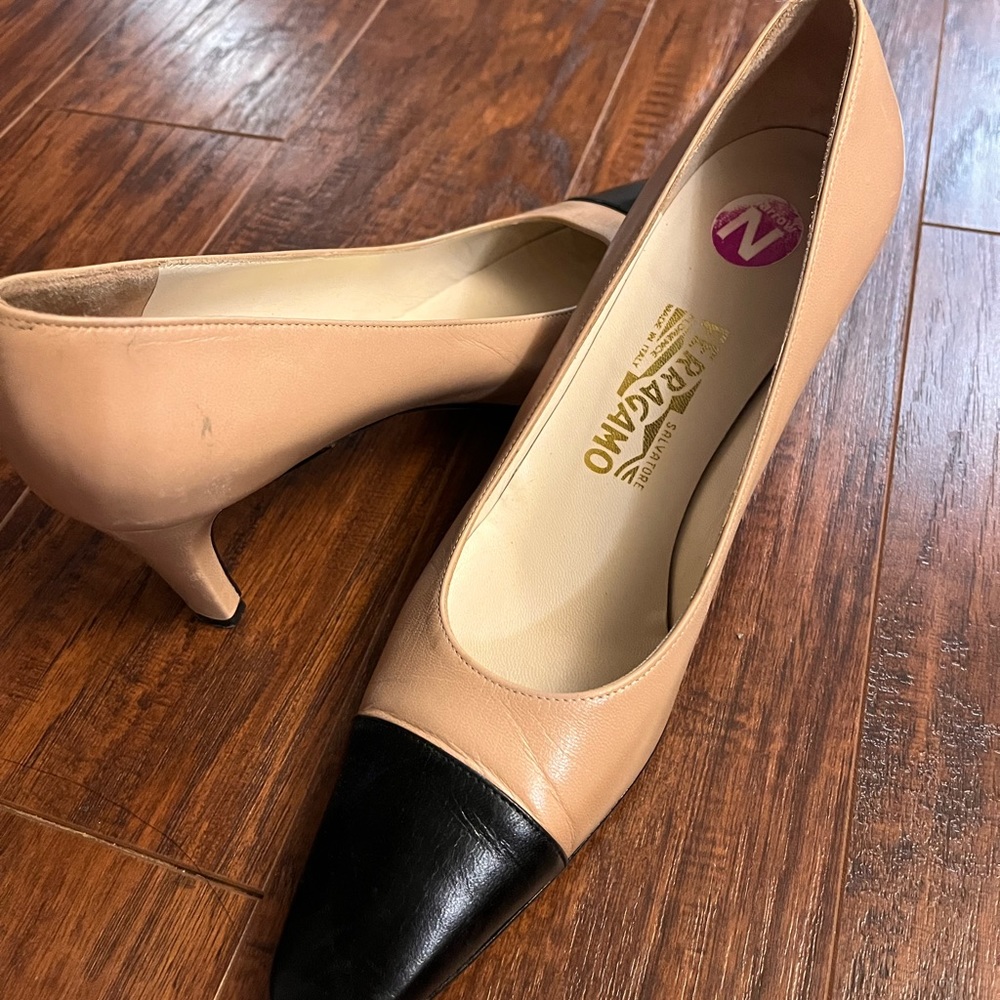 Vintage Salvatore Ferragamo Nude Pump with Black Toe